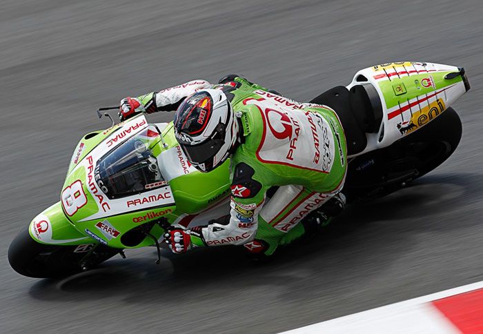 Μετά τη Ducati, o Hector Barbera θα οδηγήσει την FTR Kawasaki.